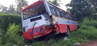 Accident between government buses